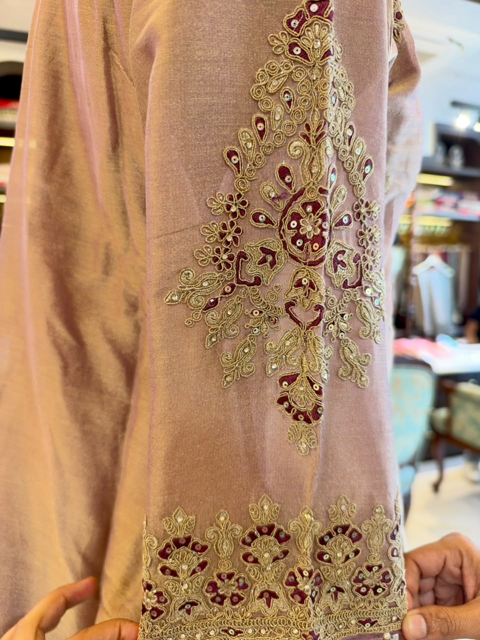 Elegant ensemble is crafted in a beautiful lavender Tissue Silk